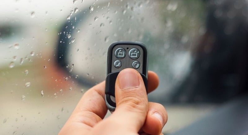 10 étapes faciles pour programmer une télécommande de portail