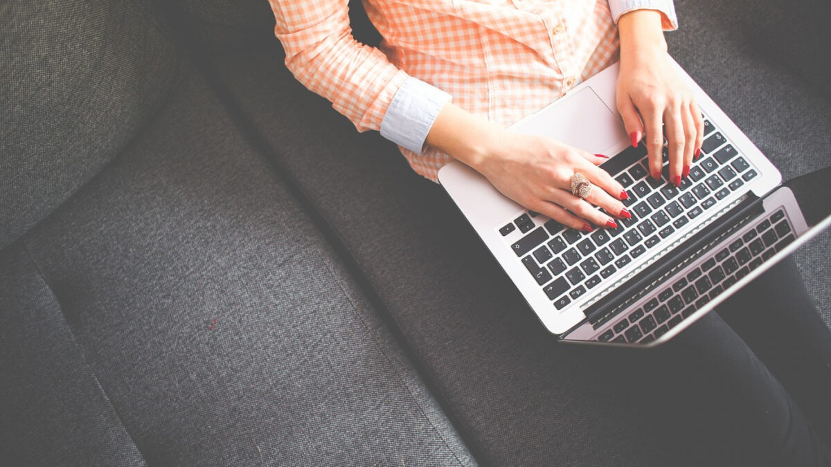 Consultation d'un blog féminin : un outil précieux pour l'inspiration et le partage